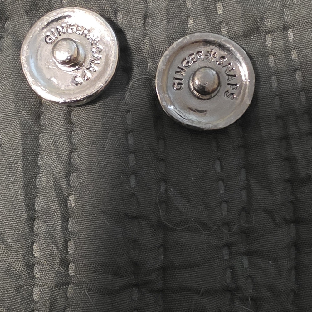 SALE 🏴󠁧󠁢󠁳󠁣󠁴󠁿 Assorted Snap Jewelry Set with Bracelets and Charms - Picture 8 of 15